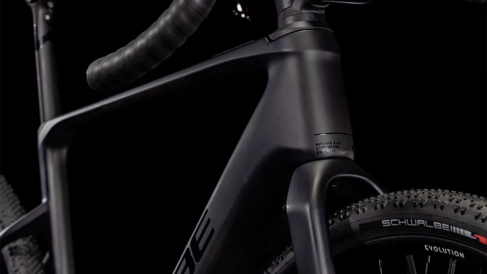 NUROAD HYBRID C:62 SLX 400X black