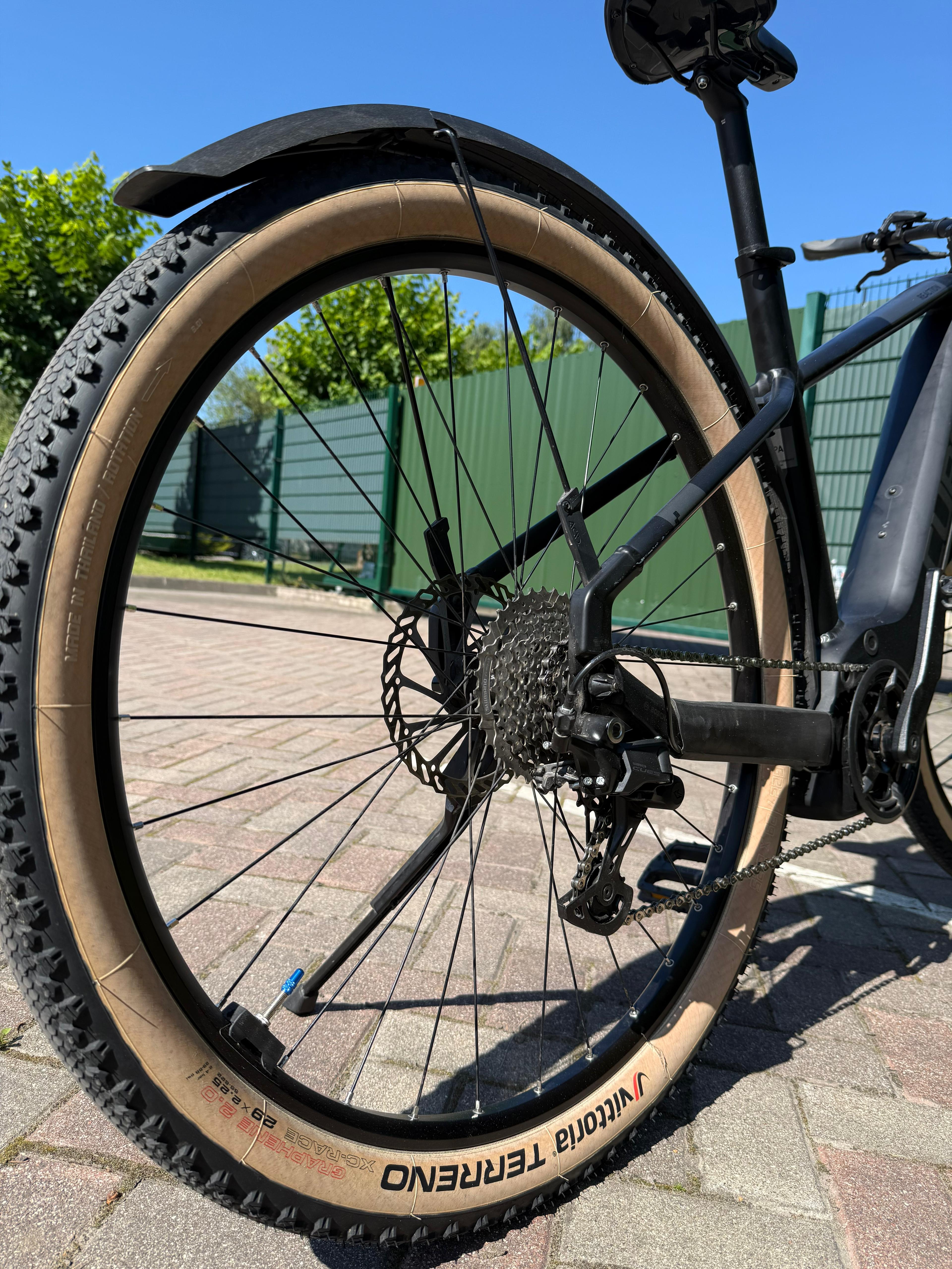 Cube Reaction Hybrid Performance 500