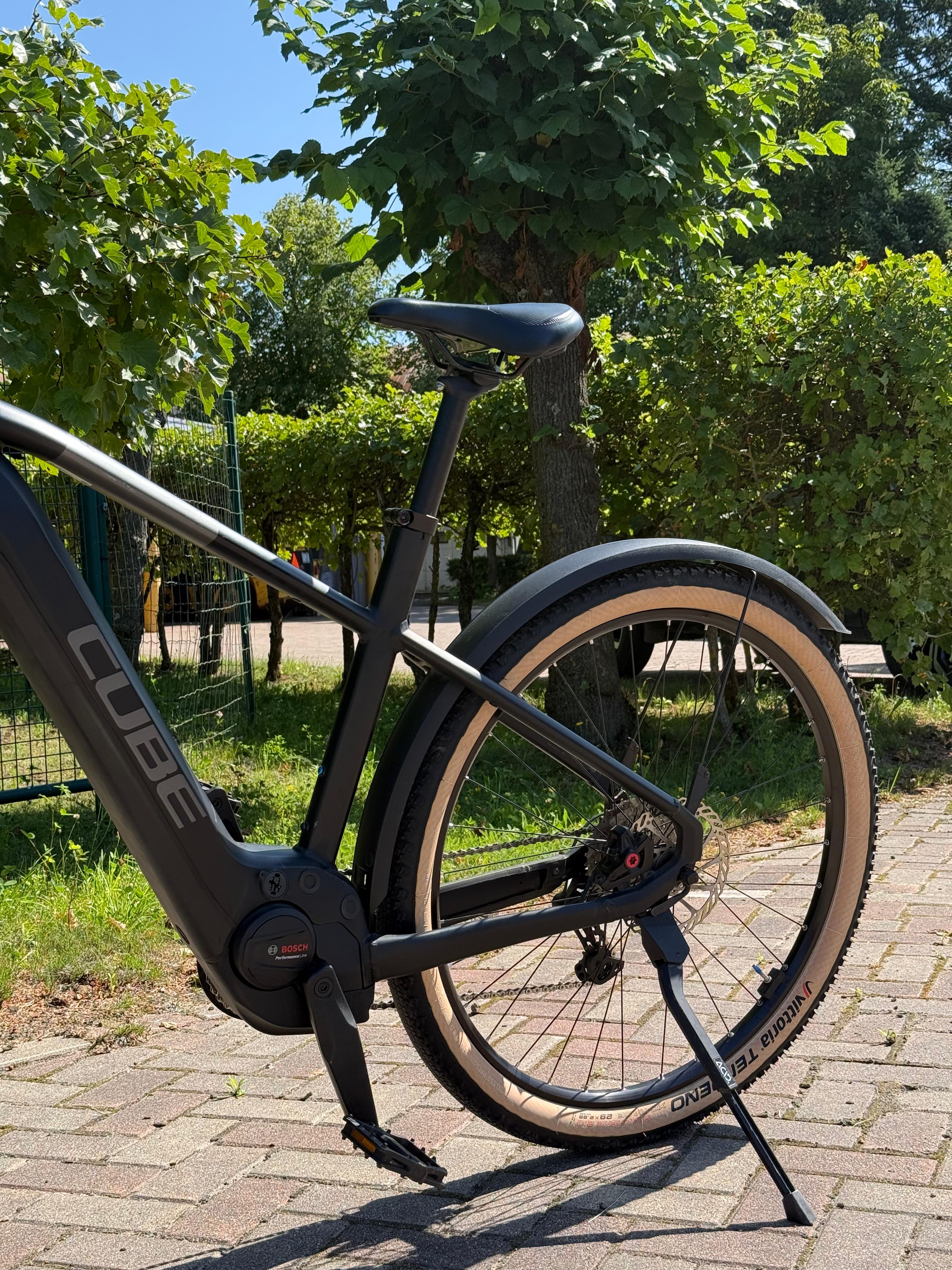 Cube Reaction Hybrid Performance 500