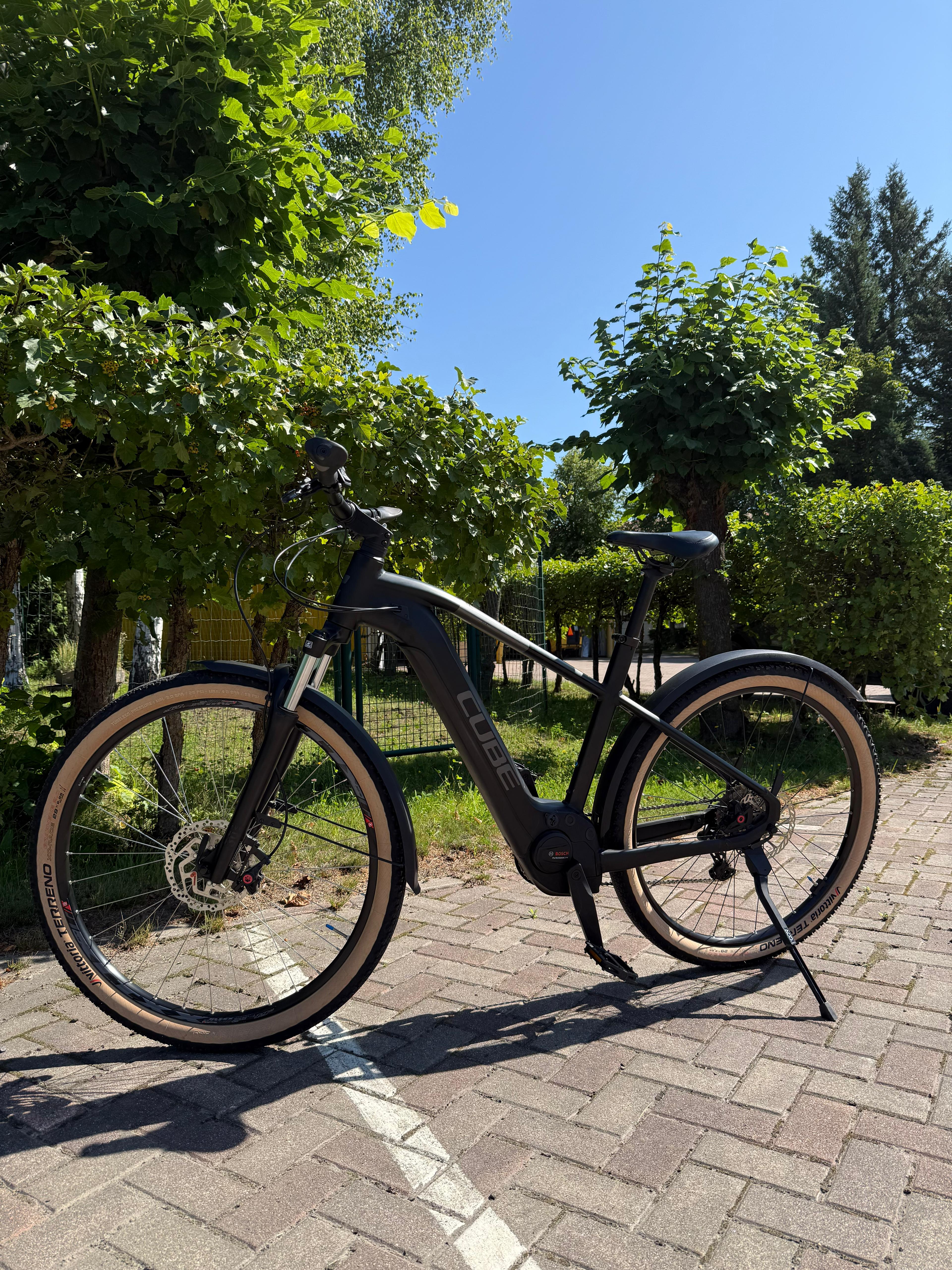 Cube Reaction Hybrid Performance 500