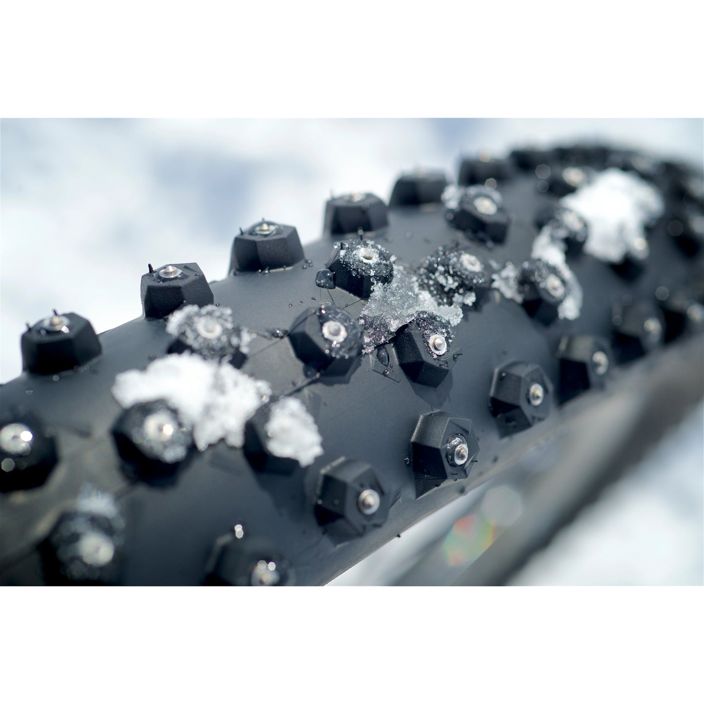 Schwalbe Ice Spiker Pro Wire Bead Tire - Performance | Winter | RaceGuard - 29x2.60" | Black